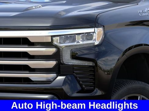 New 2026 Chevrolet Silverado 1500 High Country w/ Technology Package AWD/4WD image 11