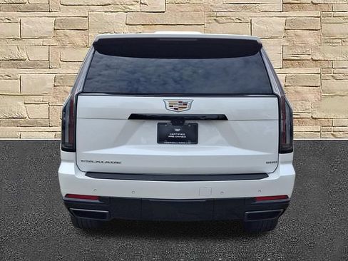 Certified 2025 Cadillac Escalade Sport w/ Touring Package AWD/4WD image 3