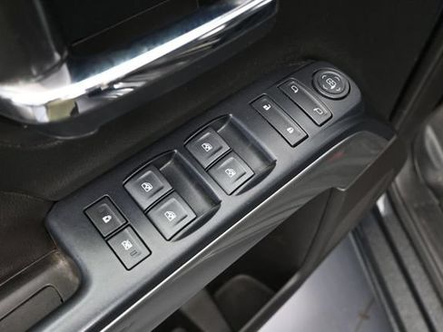 Used 2018 Chevrolet Silverado 1500 LT w/ All Star Edition AWD/4WD image 22