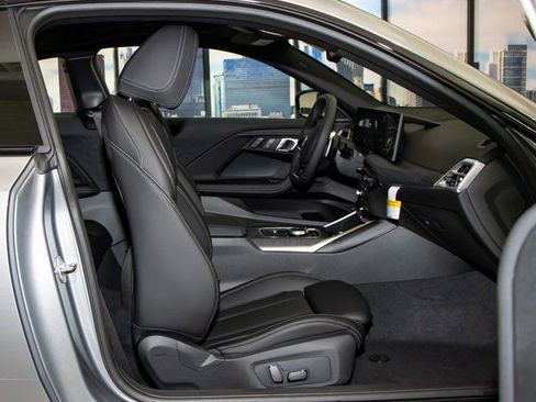 Used 2025 BMW 230i xDrive Coupe image 20