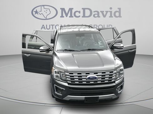 Used 2018 Ford Expedition Max Limited RWD image 43