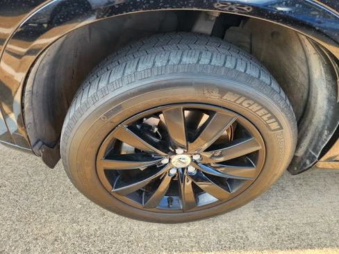 Used 2018 Volvo XC90 T5 Momentum FWD image 8