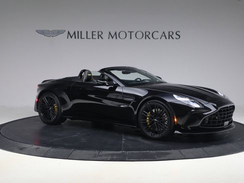 New 2026 Aston Martin V8 Vantage Roadster image 10