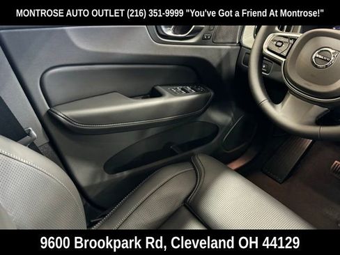 New 2025 Volvo XC60 T8 Ultra w/ Protection Package Premier image 27