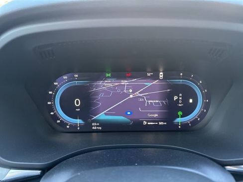 Used 2025 Volvo XC60 B5 Plus image 14