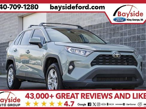 Used 2021 Toyota RAV4 XLE AWD/4WD image 1