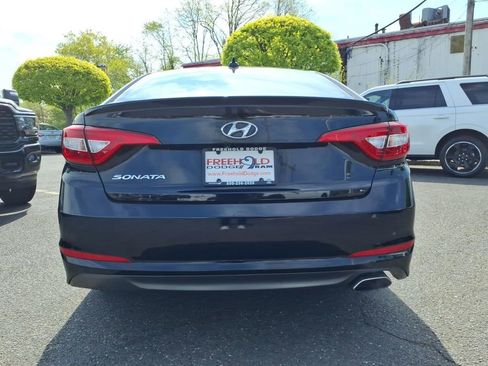 Used 2015 Hyundai Sonata SE w/ Option Group 09 FWD image 20
