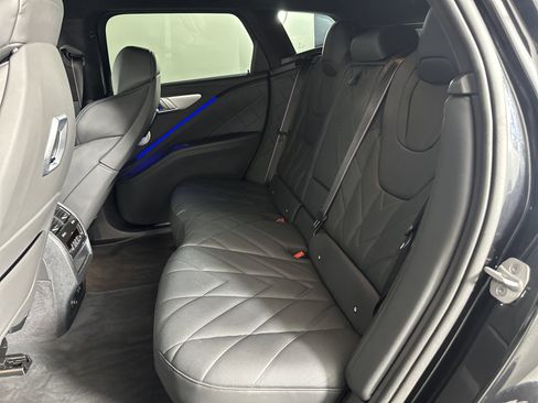 Certified 2023 BMW XM image 20