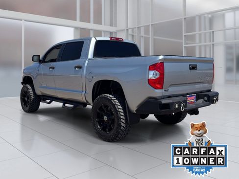 Used 2019 Toyota Tundra SR5 w/ SR5 Upgrade Package RWD image 4