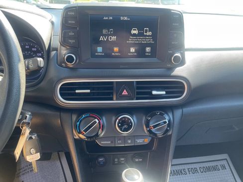 Used 2020 Hyundai Kona SE AWD/4WD image 15