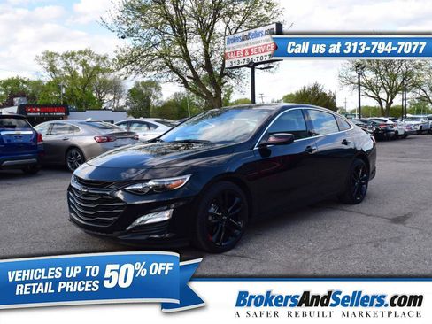 Used 2025 Chevrolet Malibu LT w/ Redline Edition FWD image 1