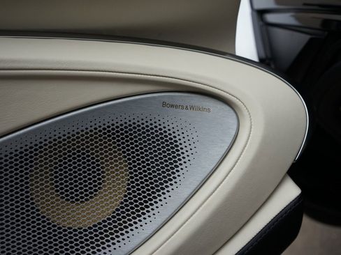 Used 2022 McLaren GT Base image 24