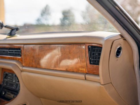 Used 1994 Jaguar XJ6 image 44