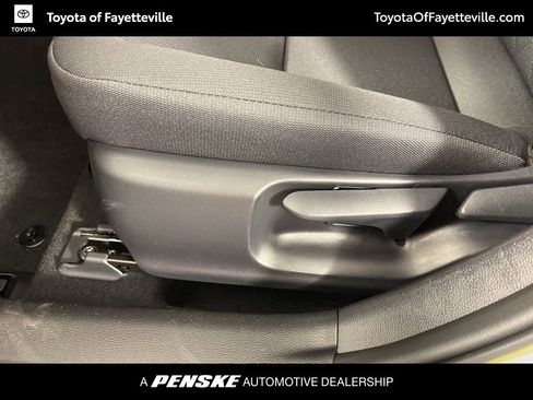 Used 2026 Toyota Corolla LE image 20