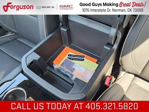 New 2026 GMC Yukon Elevation AWD/4WD image 36