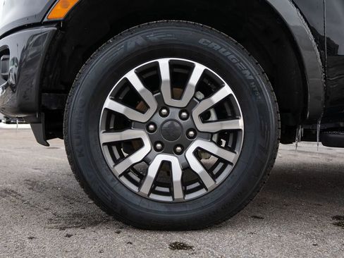 Used 2019 Ford Ranger Lariat w/ Equipment Group 501A Mid image 9