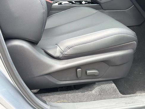 New 2026 Subaru Forester Limited AWD/4WD image 16