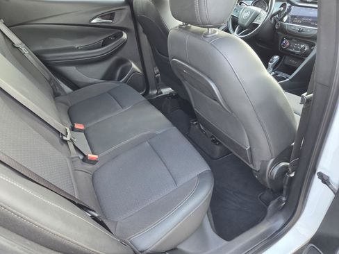 Used 2020 Buick Encore GX Preferred FWD image 11