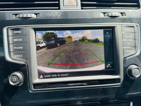 Used 2016 Volkswagen GTI S FWD image 23