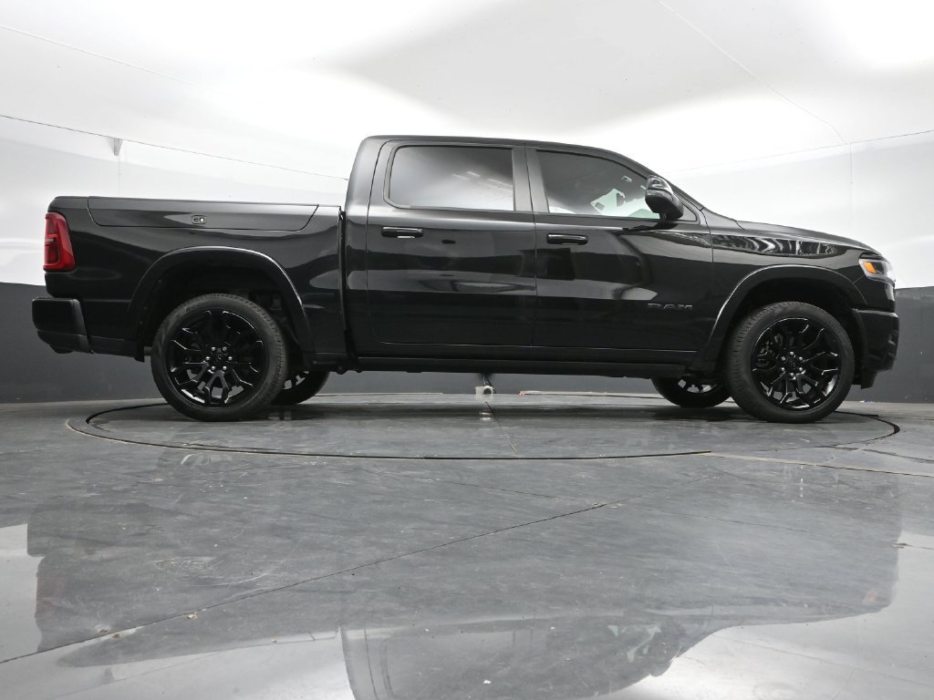 Used 2025 RAM 1500 Limited AWD/4WD image 44