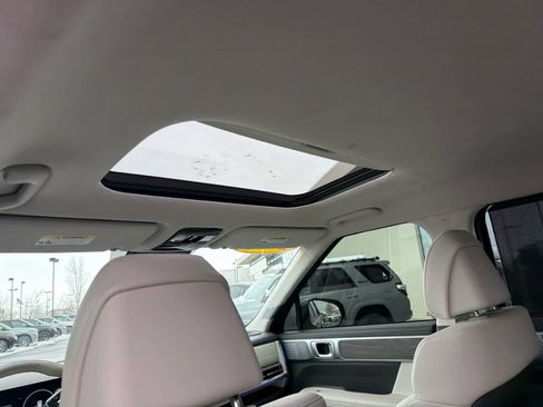 Used 2025 Hyundai Santa Fe Calligraphy image 22