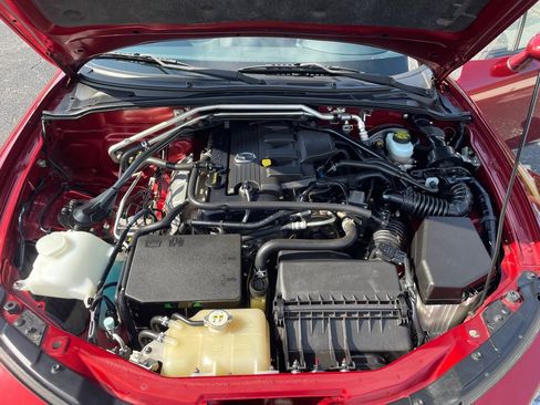 Used 2009 MAZDA MX-5 Miata Touring w/ Suspension Pkg RWD image 10