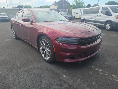 Used 2020 Dodge Charger SXT w/ Plus Group RWD image 16