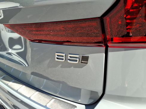 New 2026 Volvo XC60 B5 Ultra w/ Protection Package Premier AWD/4WD image 6