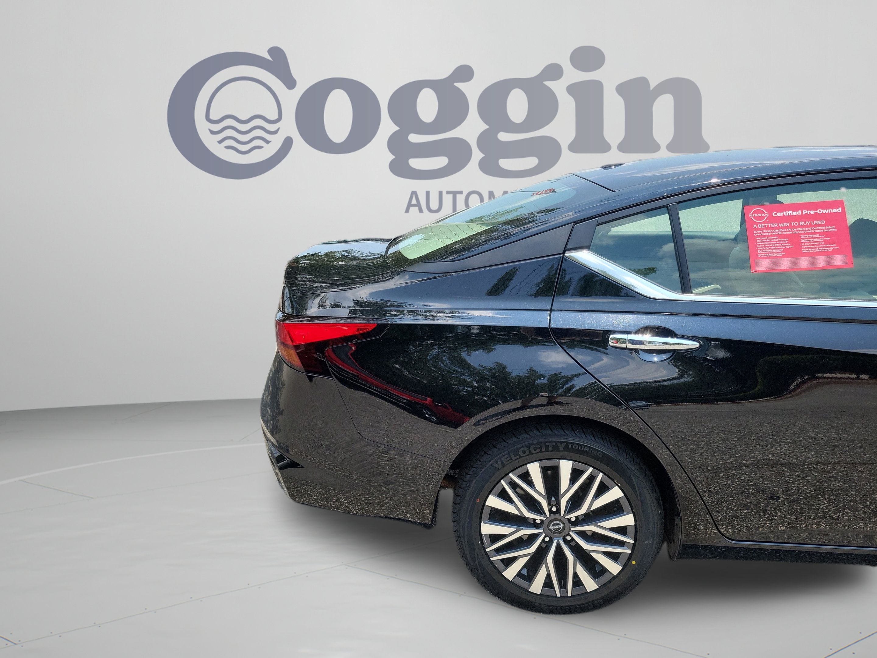 Certified 2025 Nissan Altima 2.5 SV FWD image 31