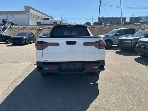 Used 2025 Hyundai Santa Cruz SEL image 6