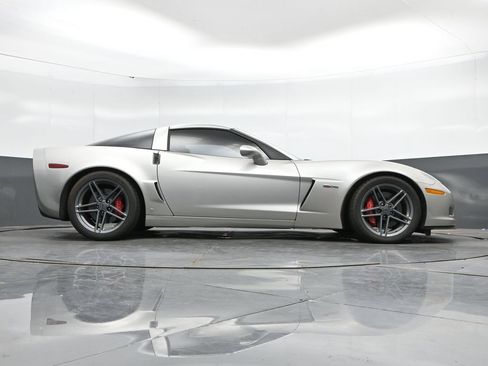 Used 2007 Chevrolet Corvette Z06 w/ Preferred Equipment Group RWD image 40