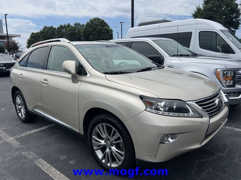 Used 2013 Lexus RX 350 FWD w/ Premium Pkg image 2