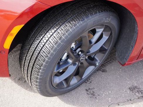 New 2026 Chrysler Pacifica Limited w/ S Appearance Package image 10