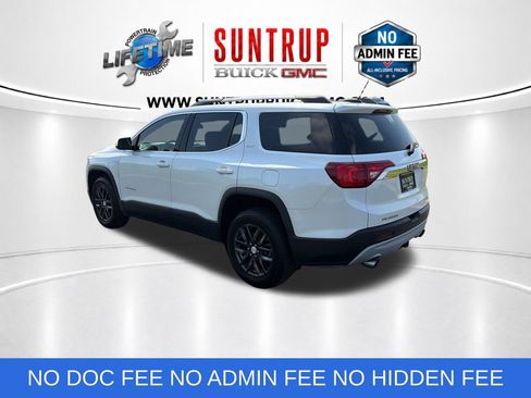 Used 2019 GMC Acadia SLT w/ LPO, Floor Liner Package FWD image 3