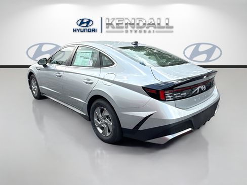New 2026 Hyundai Sonata SE FWD image 4