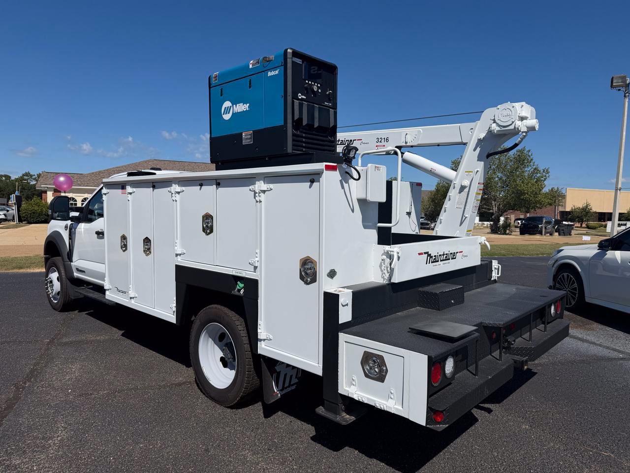 Used 2026 Ford F550 4x4 Regular Cab Super Duty image 7