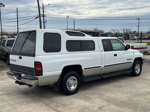 Used 1999 Dodge Ram 2500 Truck 2WD Quad Cab image 78