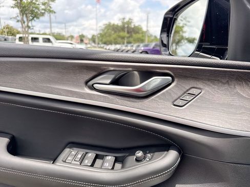 New 2026 Jeep Grand Cherokee L Limited AWD/4WD image 13
