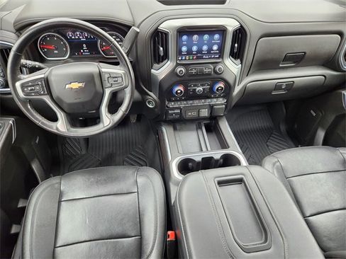Used 2022 Chevrolet Silverado 3500 LTZ w/ Z71 Chrome Sport Edition image 11