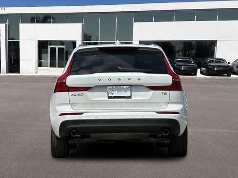 Used 2020 Volvo XC60 T5 Momentum w/ Protection Package Premier FWD image 4