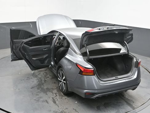 Used 2022 Nissan Altima 2.5 SR image 42