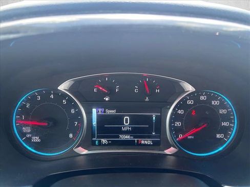 Used 2019 Chevrolet Traverse LT FWD image 11