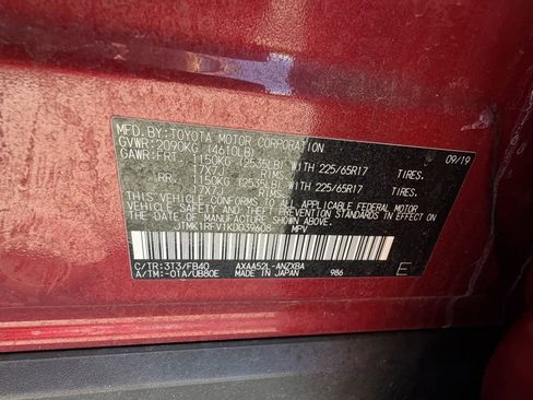 Used 2019 Toyota RAV4 LE FWD image 33