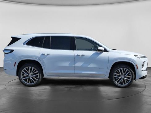 New 2026 Buick Enclave Avenir w/ Super Cruise Package AWD/4WD image 19