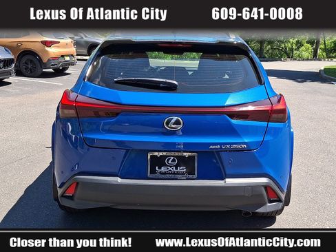 Certified 2023 Lexus UX 250h AWD w/ Premium Package image 5