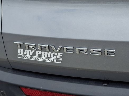 Certified 2025 Chevrolet Traverse LT AWD/4WD image 31