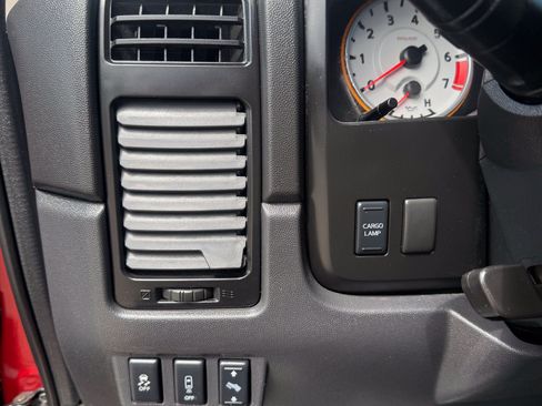 Used 2015 Nissan Titan PRO-4X AWD/4WD image 17
