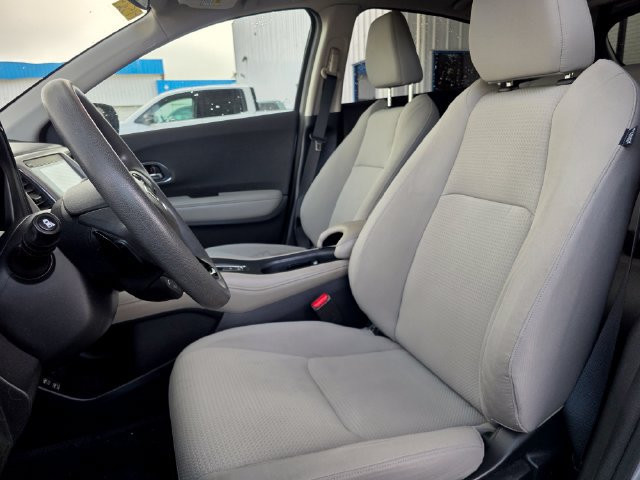 Used 2019 Honda HR-V EX image 12