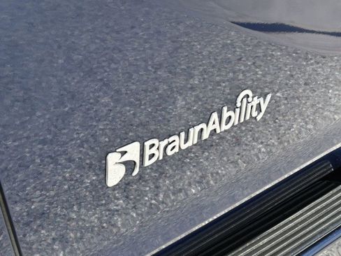 Used 2019 Honda Odyssey EX image 15