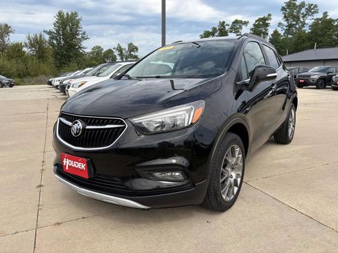 Used 2017 Buick Encore Sport Touring AWD/4WD image 3